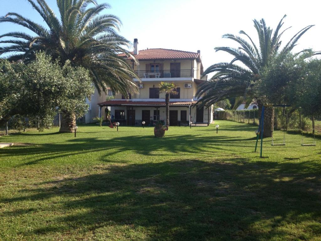Villa Maria Полихроно Экстерьер фото